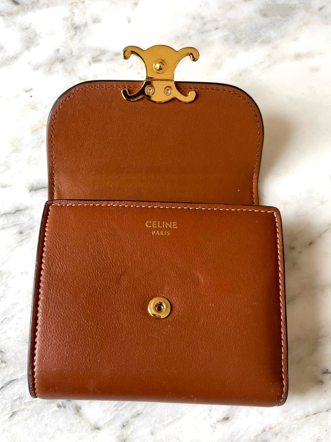 CÉLINE Portefeuille Triomphe