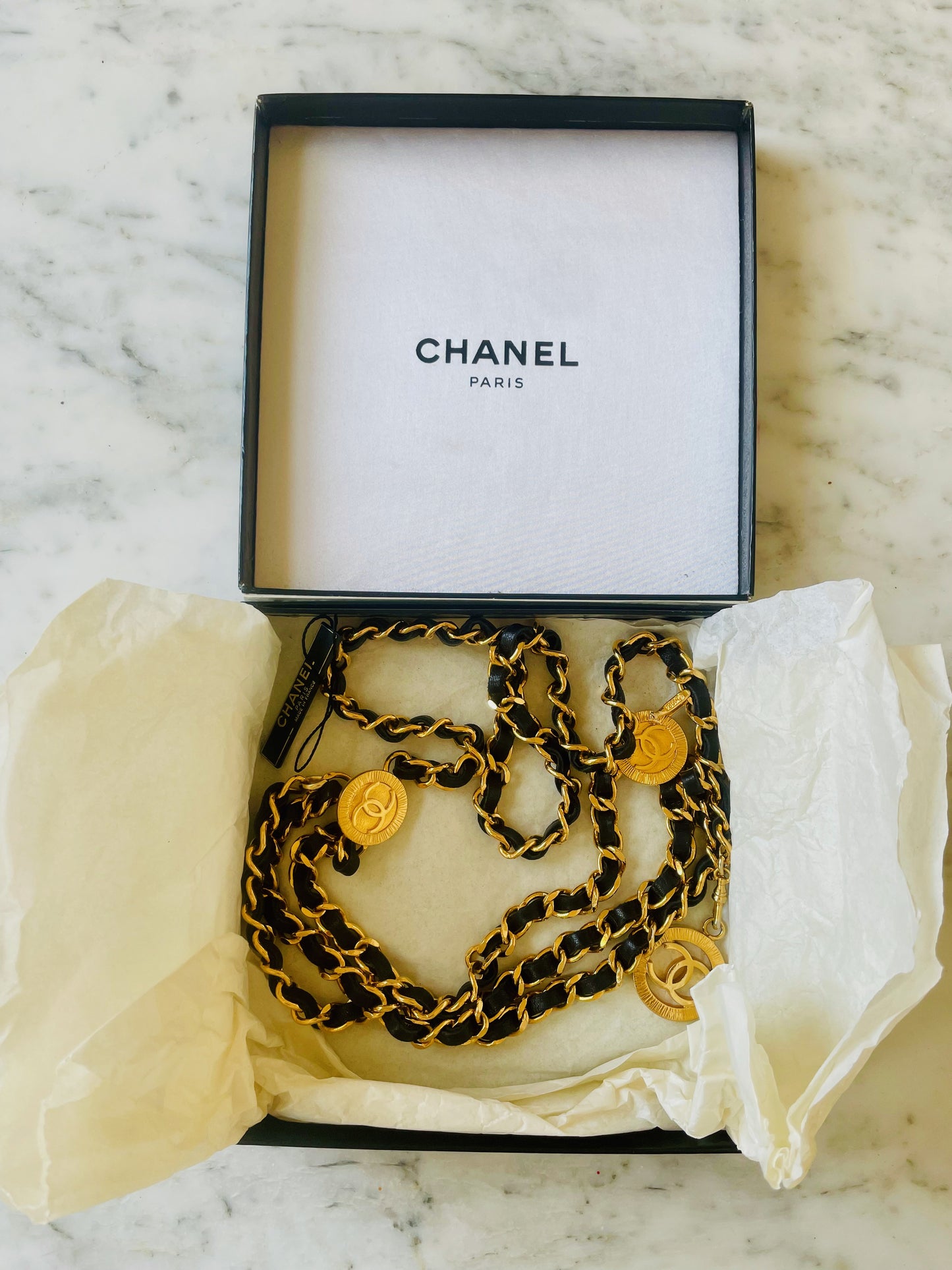 CHANEL Ceinture triple