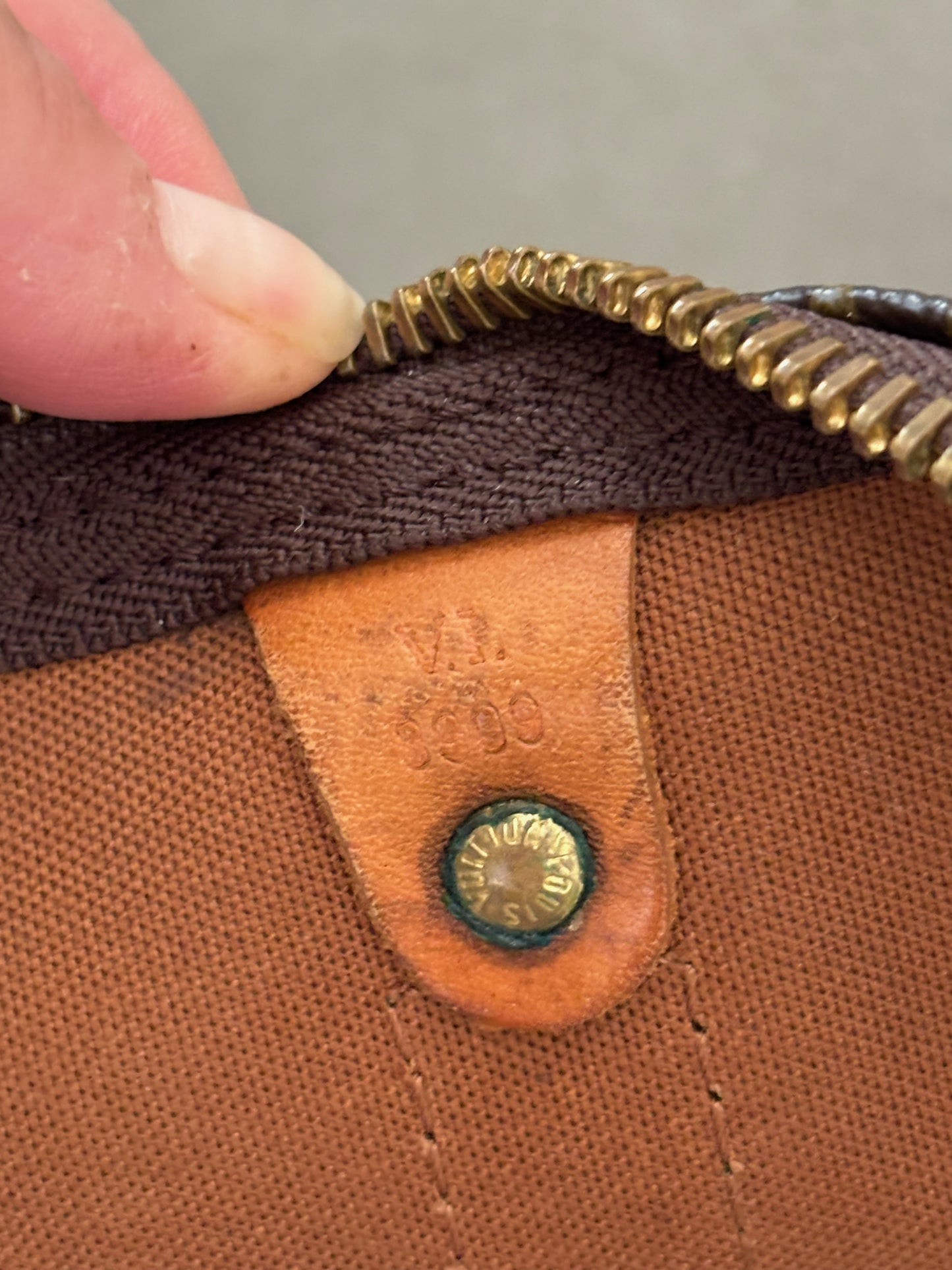 LOUIS VUITTON Sac Keepall 55
