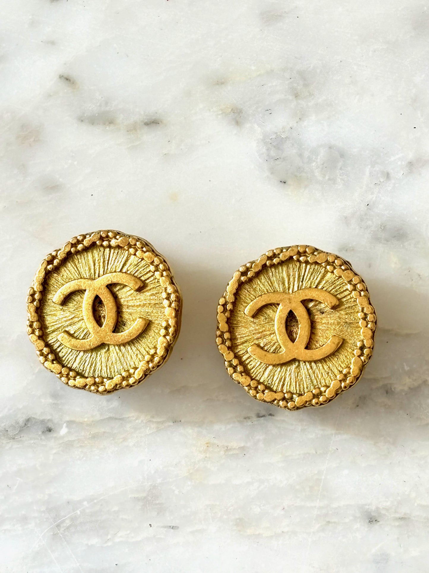 CHANEL Boucles d’oreilles 1995