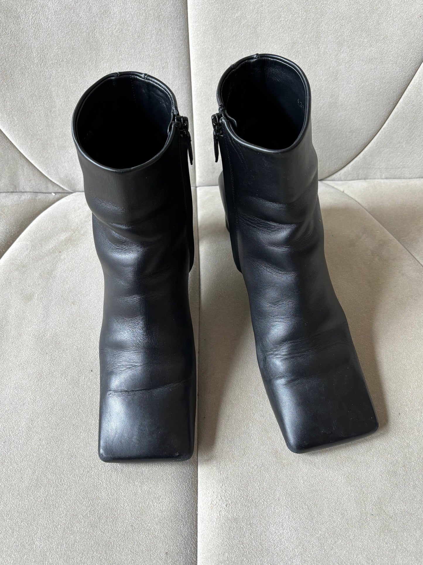 BALENCIAGA Boots t36.5