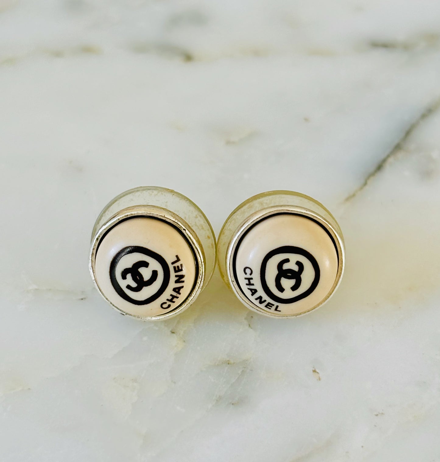 CHANEL Boucles d’oreilles 2000