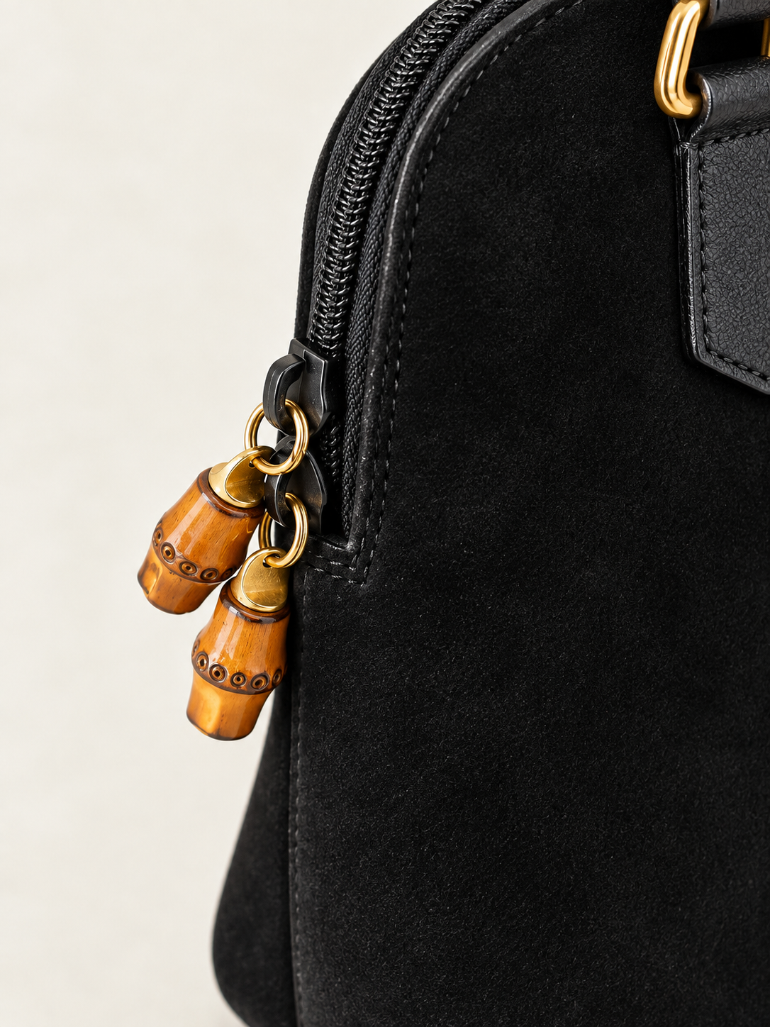 GUCCI Sac Diana PM