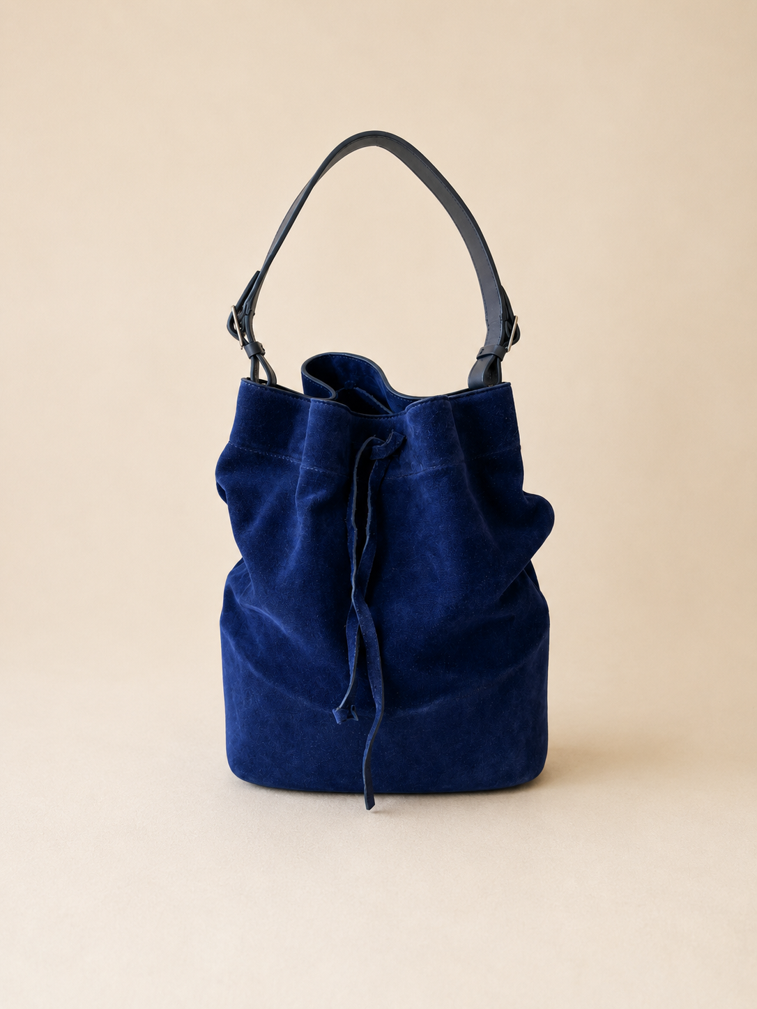 CÉLINE Sac Seau Veau Velours