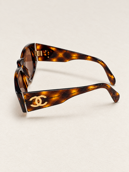 CHANEL Lunettes de soleil