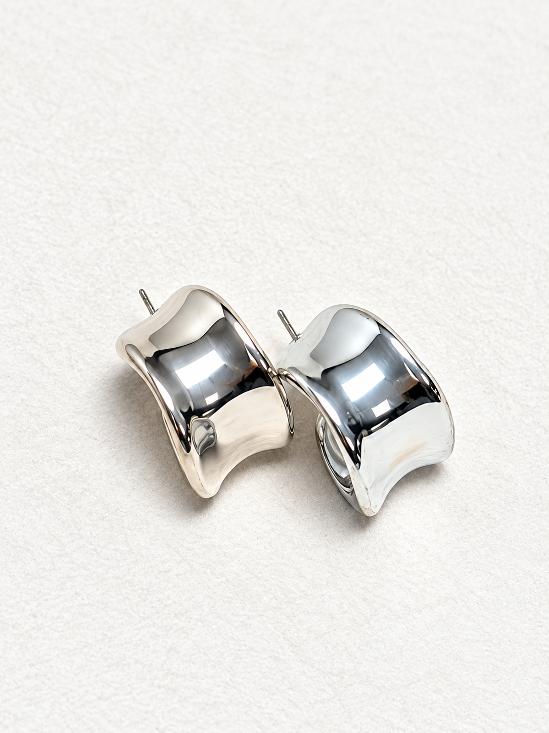 CÉLINE Boucles d'oreilles