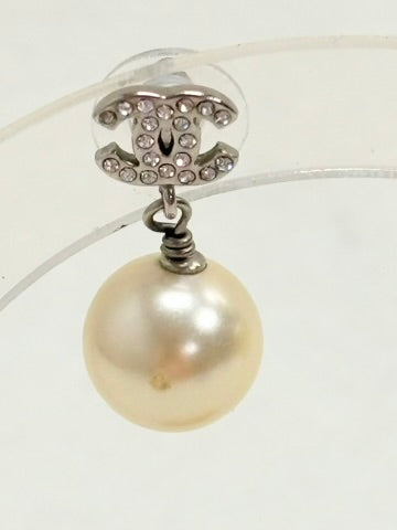CHANEL Boucles d'oreilles