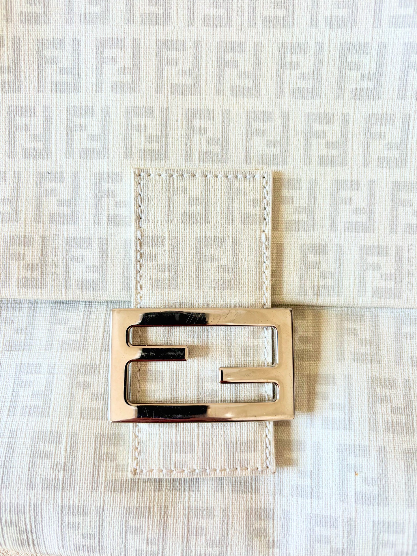 FENDI Sac Besace Mamma