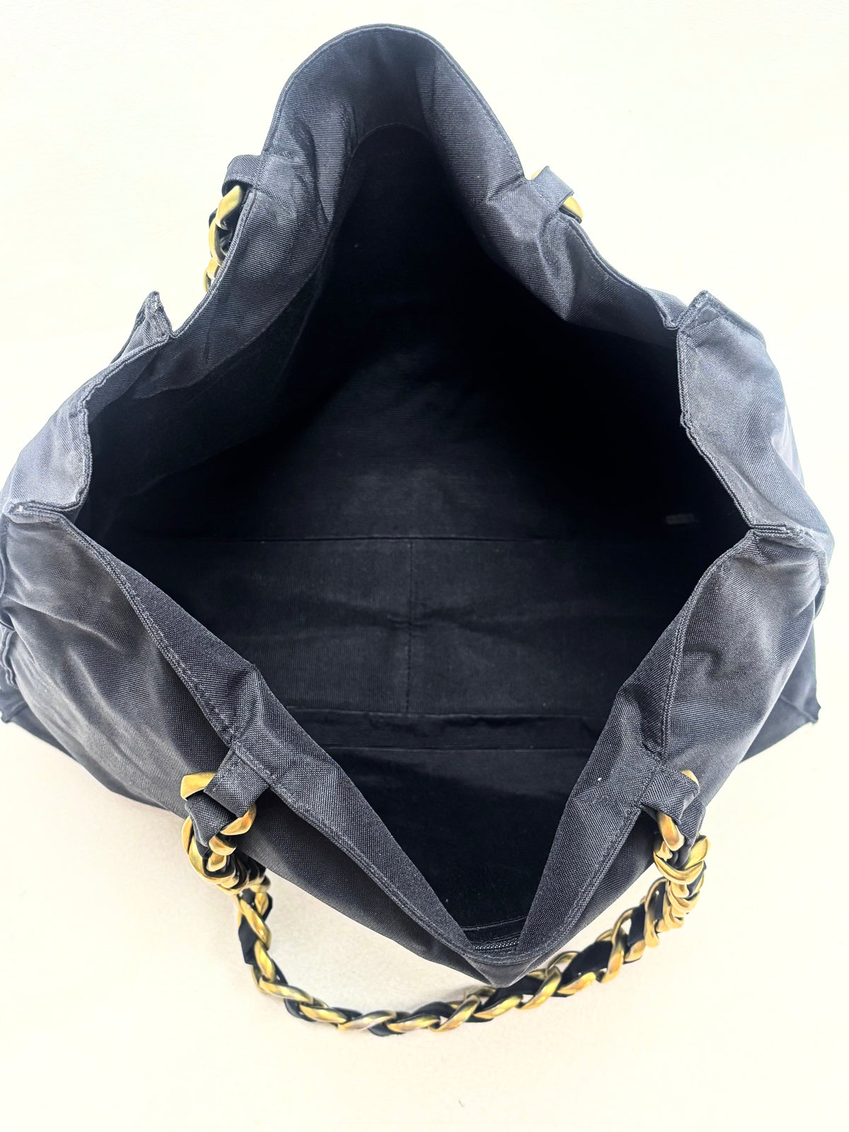 CHANEL Sac Cabas Logo
