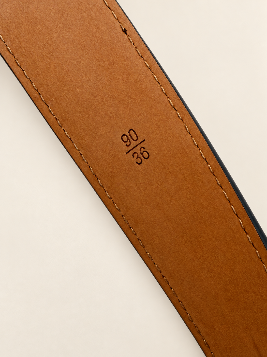 LOUIS VUITTON Ceinture Monogramme