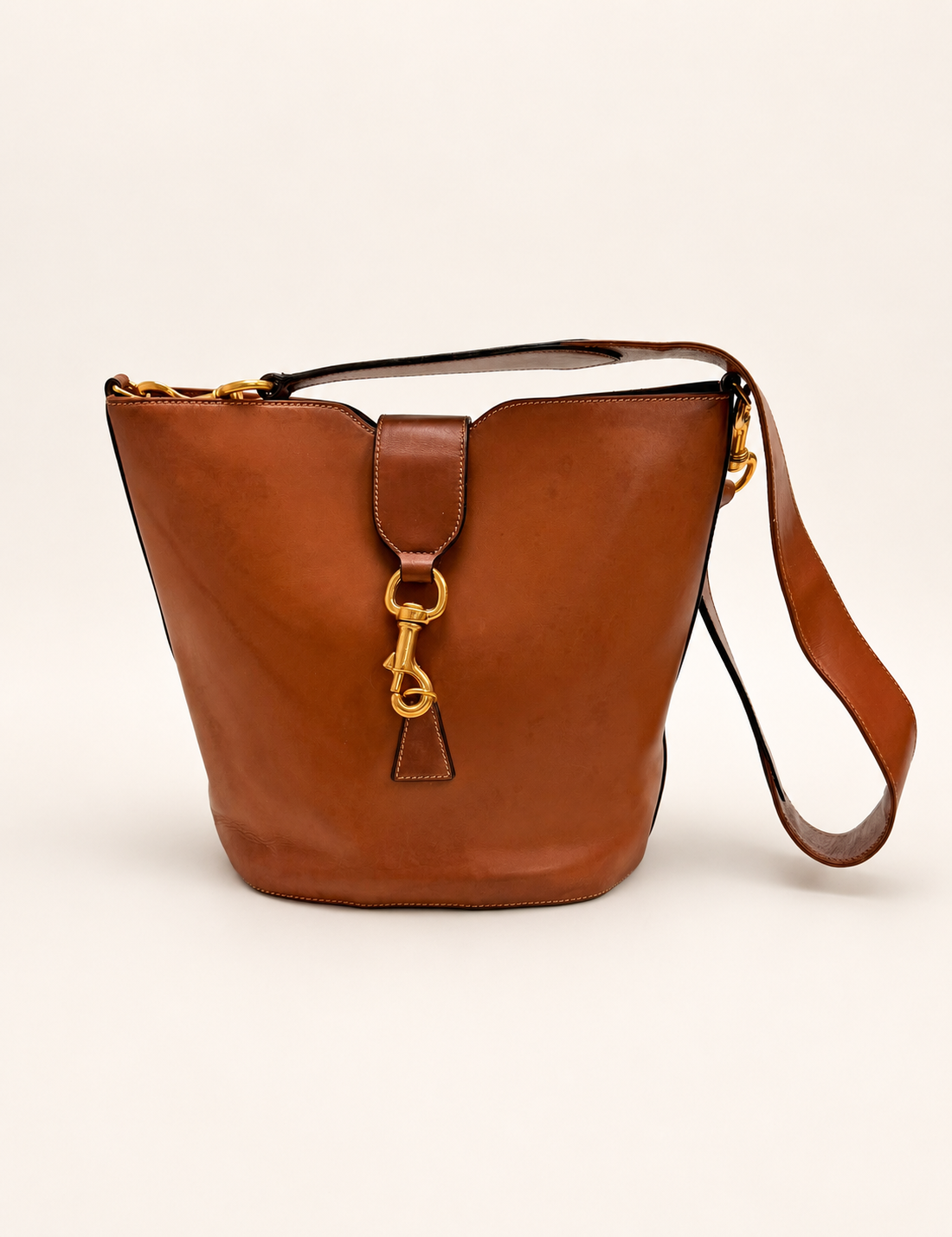 GUCCI Sac Jackie Bucket Bag
