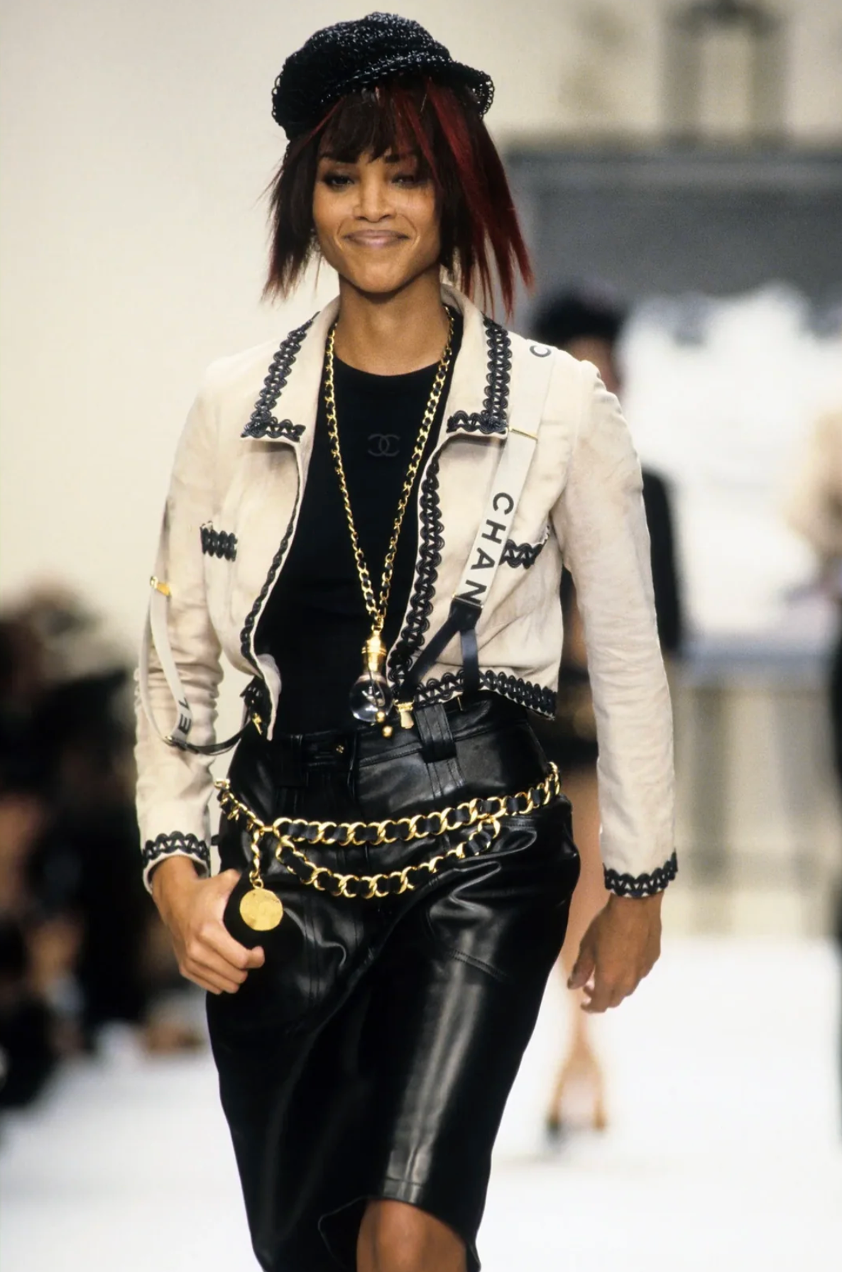 CHANEL Ceinture Maillons