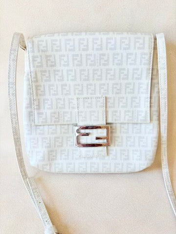 FENDI Sac Besace Mamma