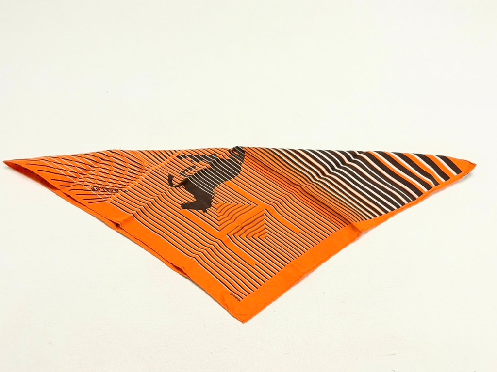 HERMÈS Carré H au Galop