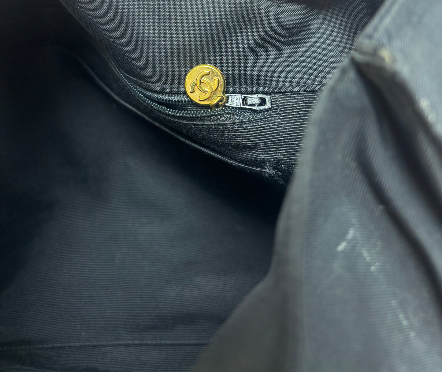CHANEL Sac cabas Logo
