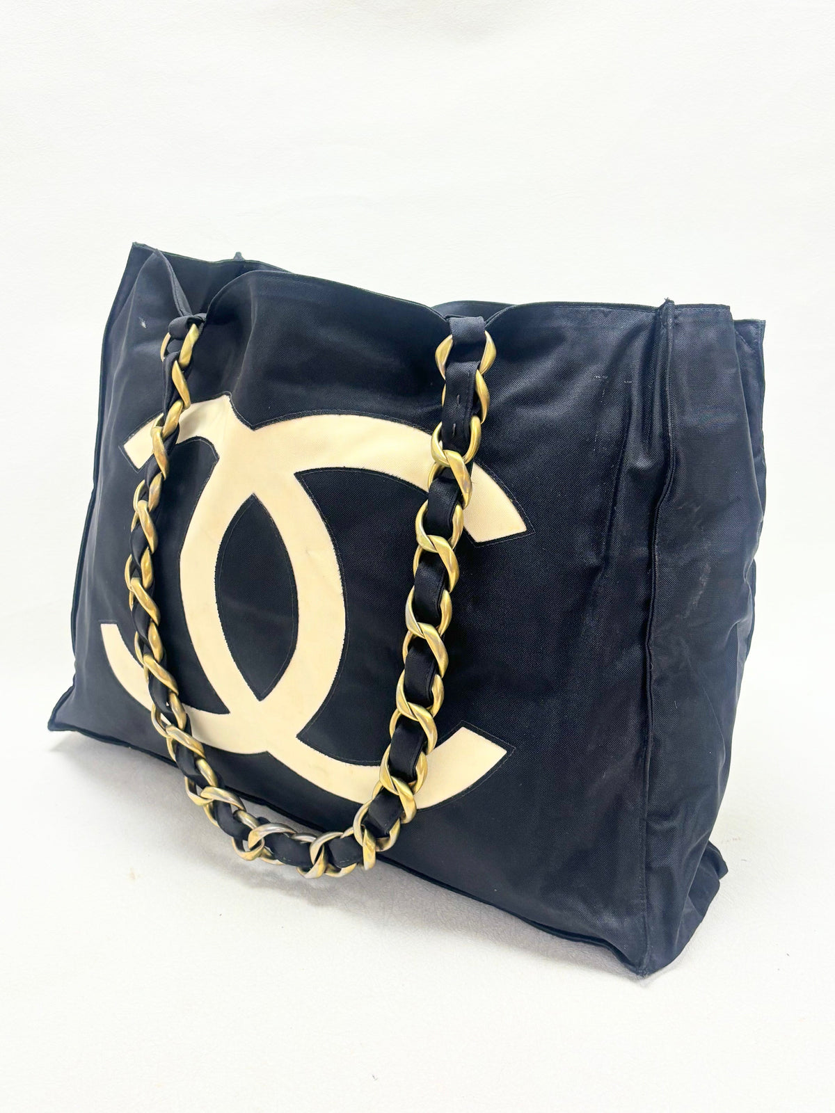 CHANEL Sac Cabas Logo