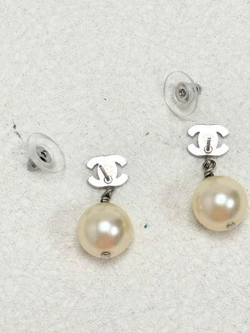 CHANEL Boucles d'oreilles