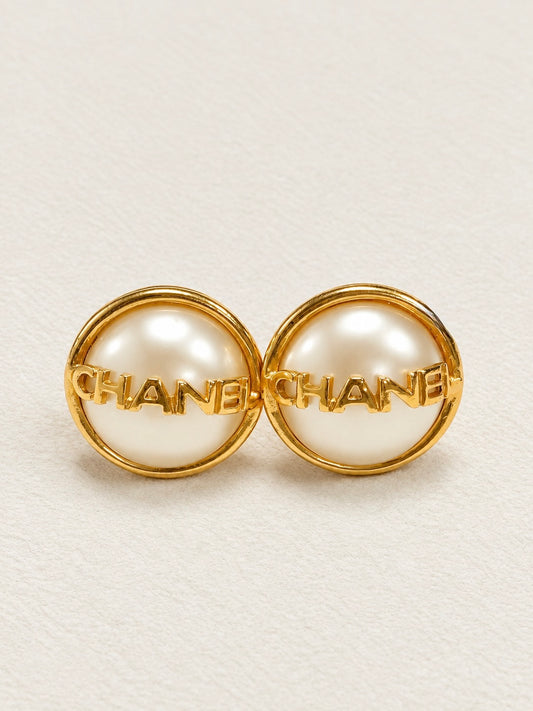 CHANEL Orecchini