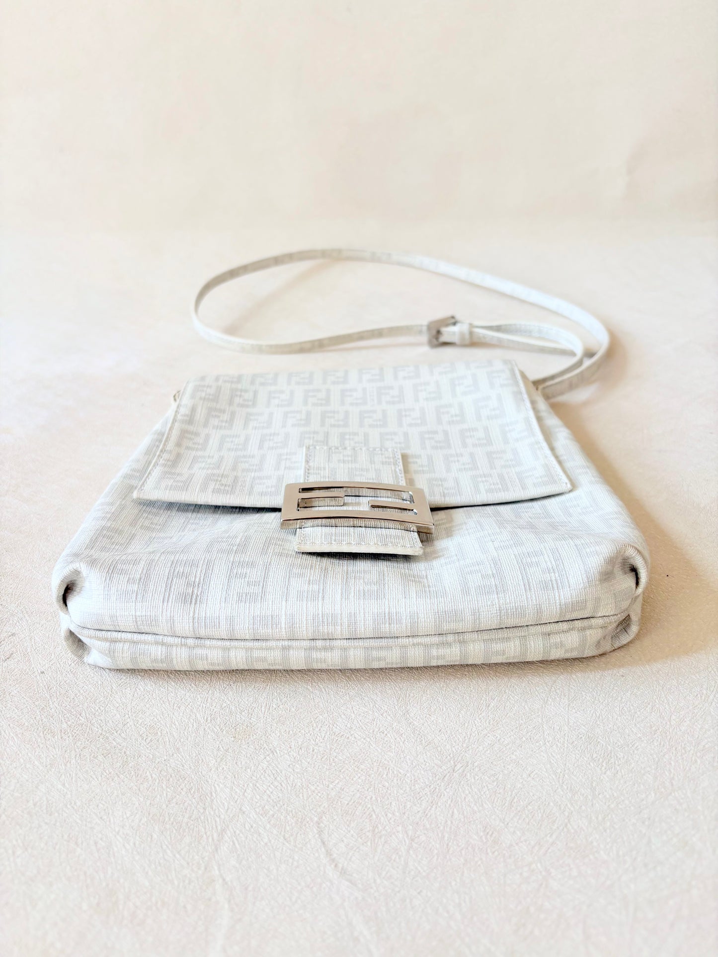 FENDI Sac Besace Mamma