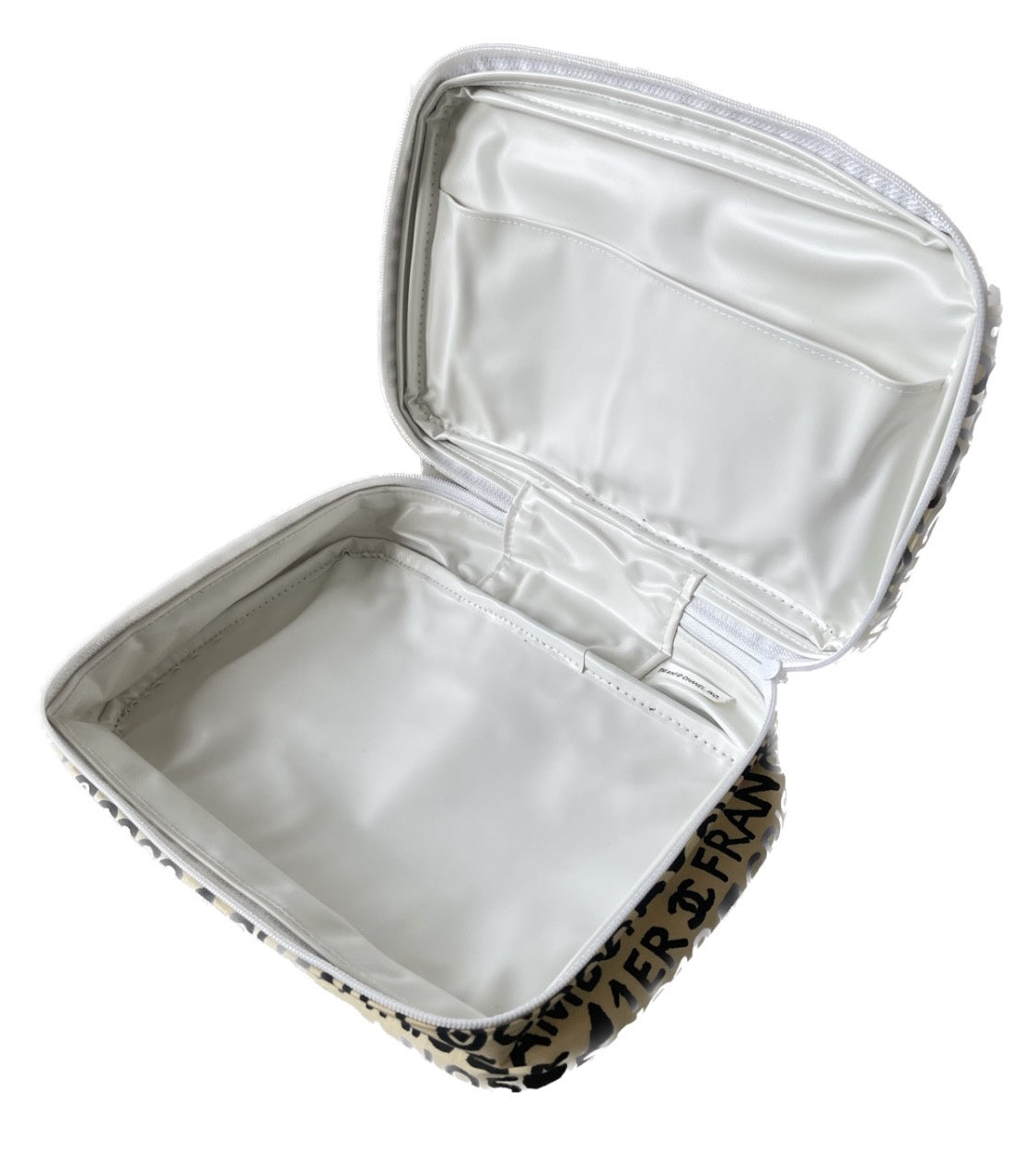 CHANEL Trousse circa 90