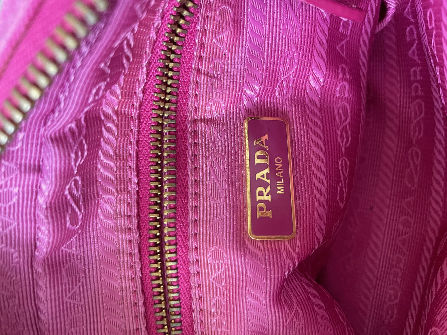 PRADA Trousse