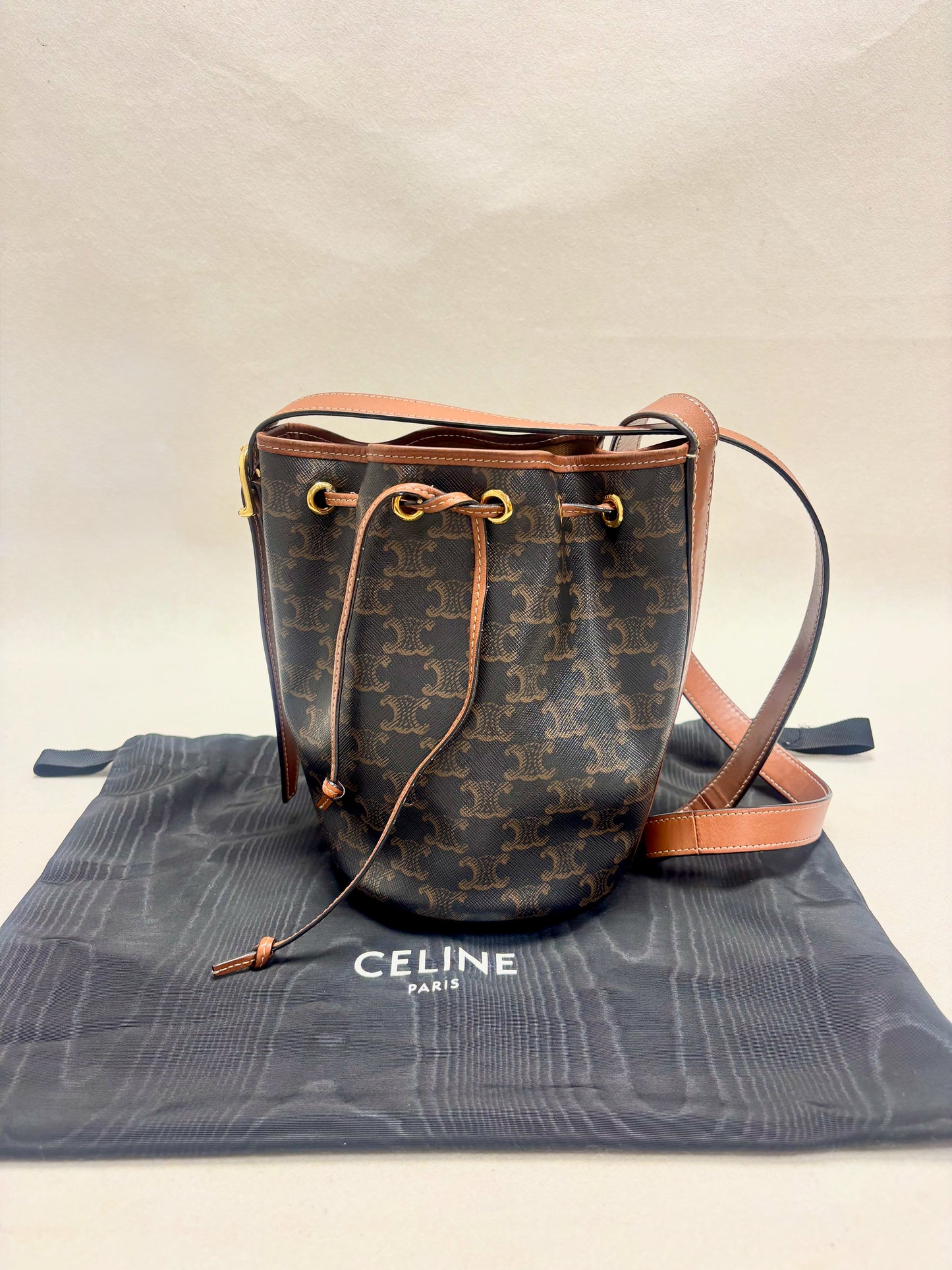 CÉLINE Sac Seau PM