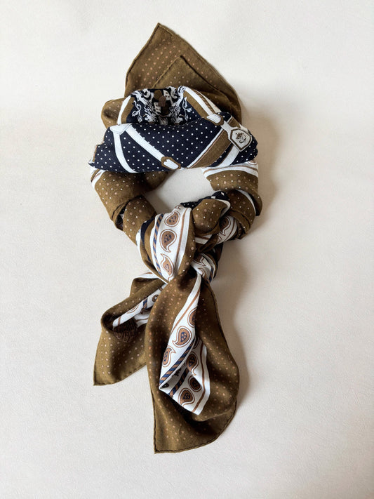 HERMÈS Châle Bandana