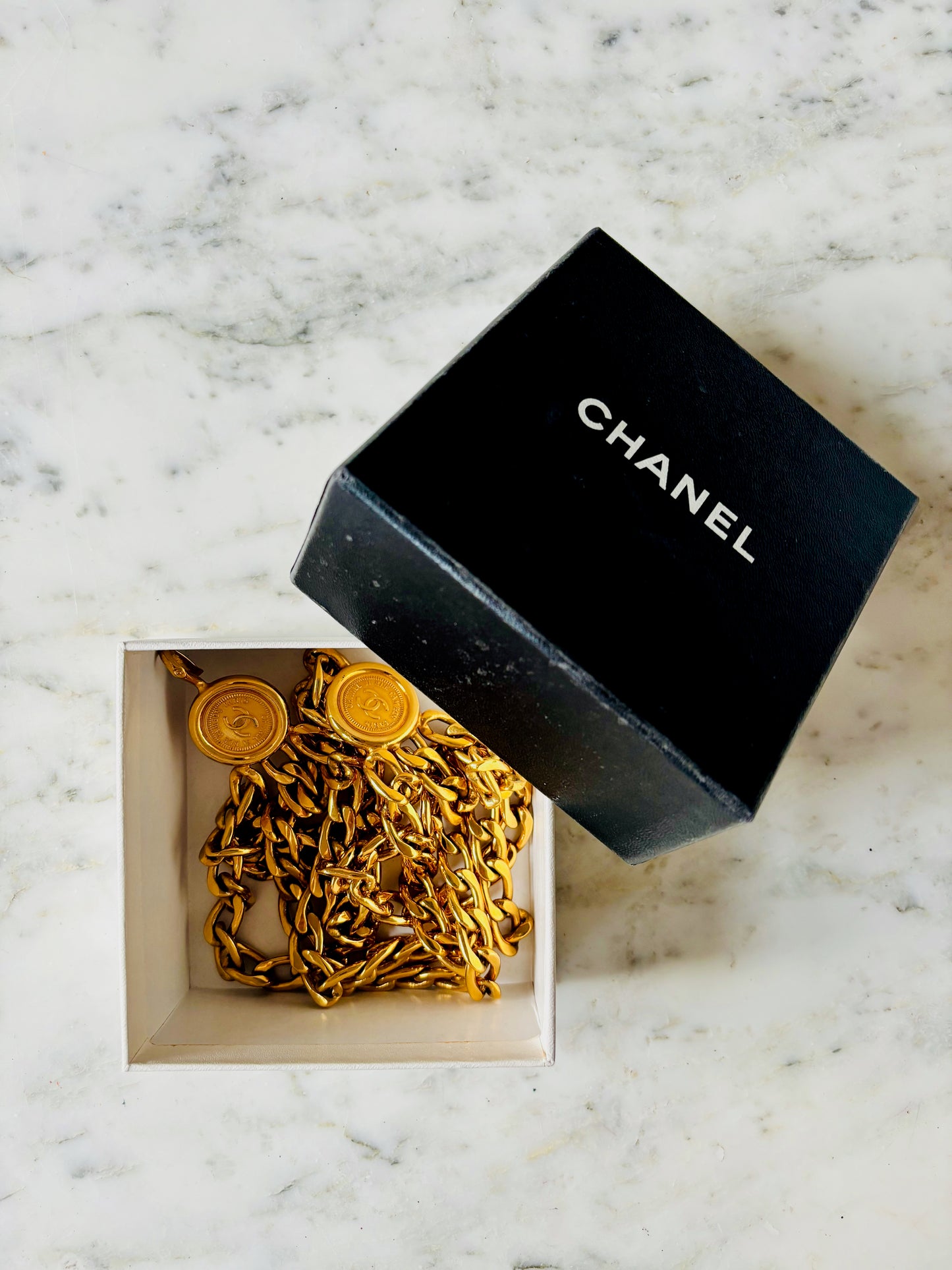 CHANEL Ceinture multi-rangs