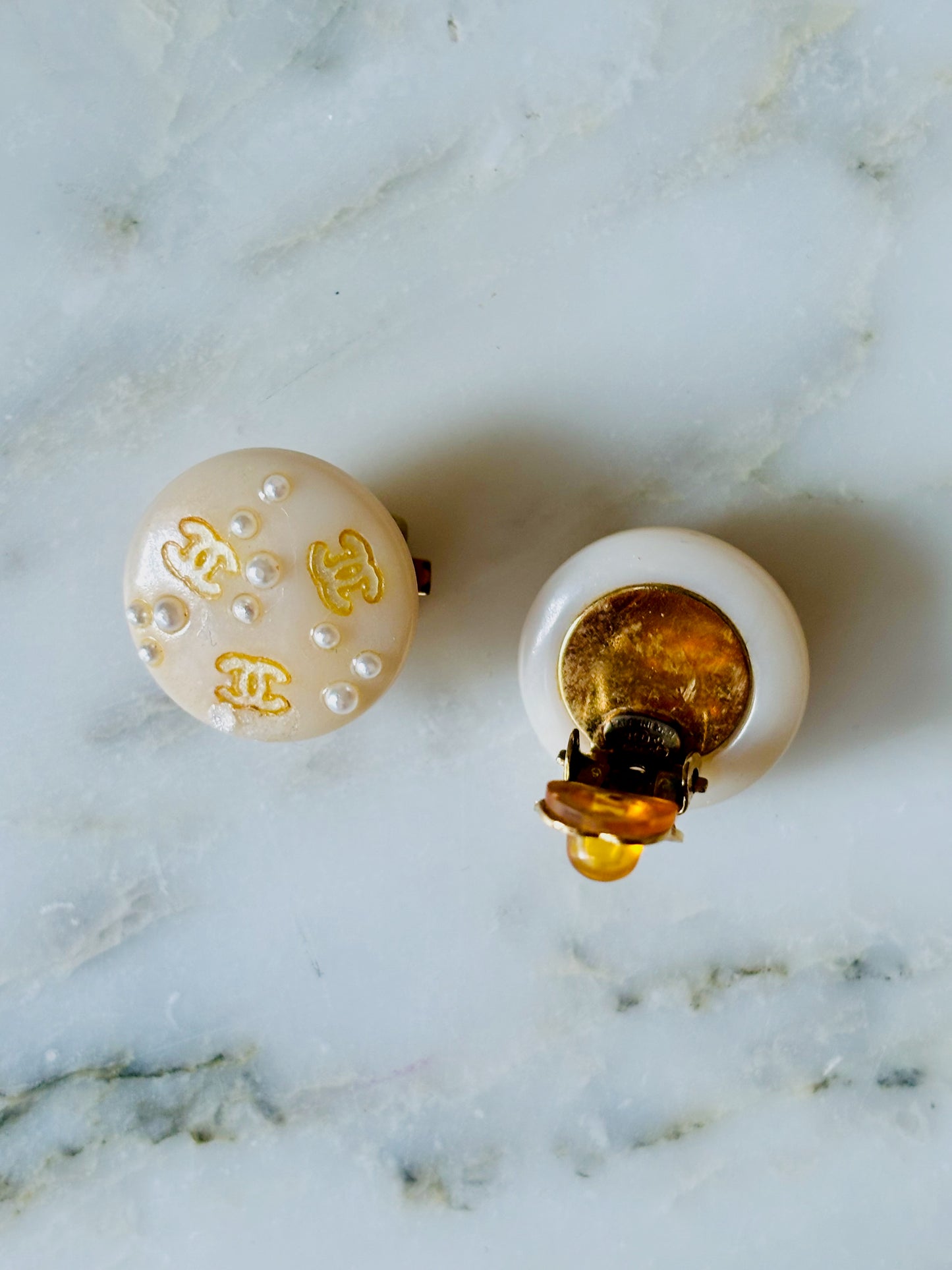 CHANEL Boucles d'oreilles
