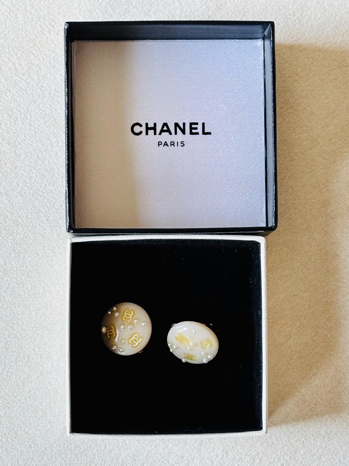 CHANEL Boucles d'oreilles