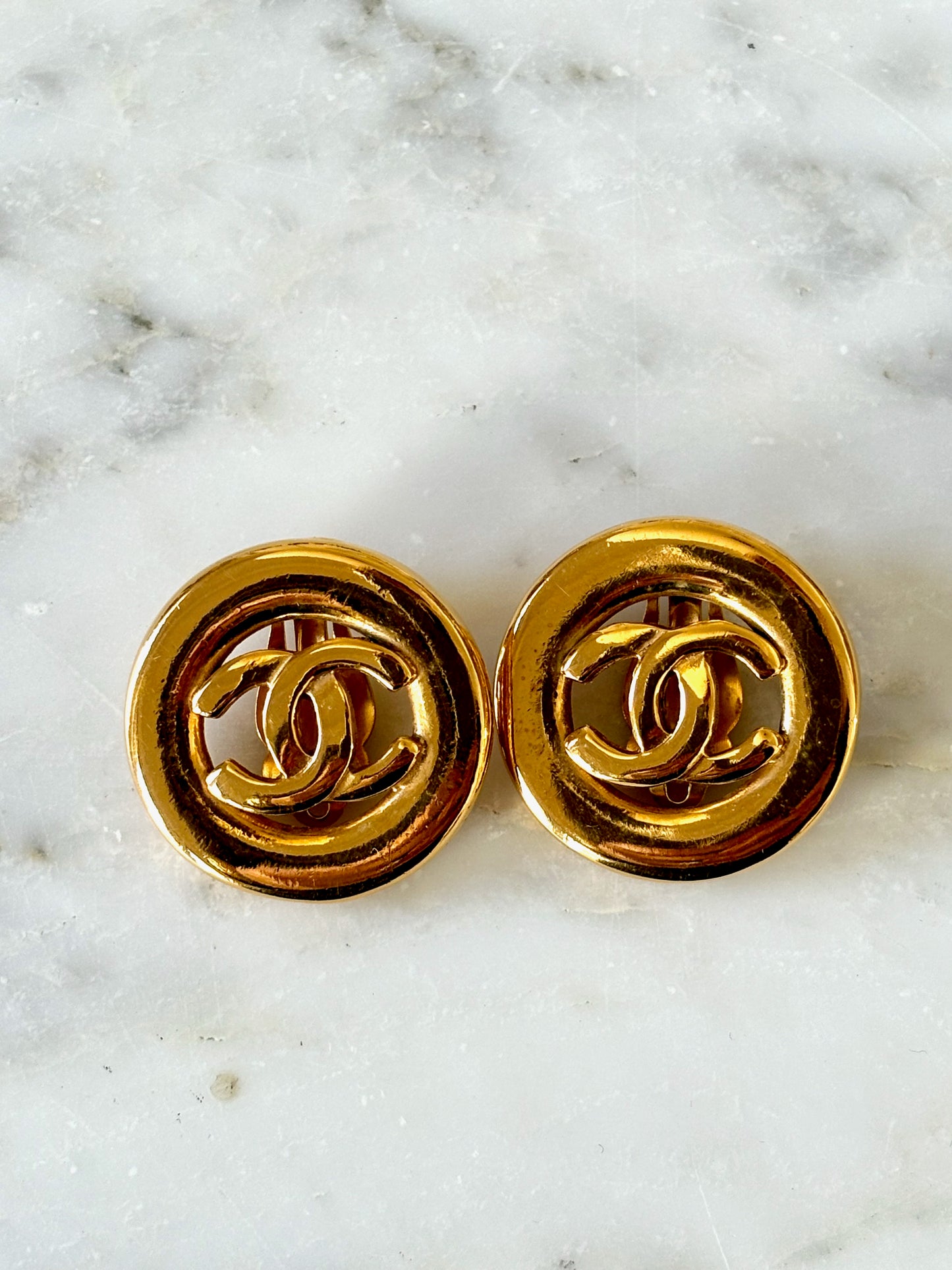 CHANEL Boucles d'oreilles