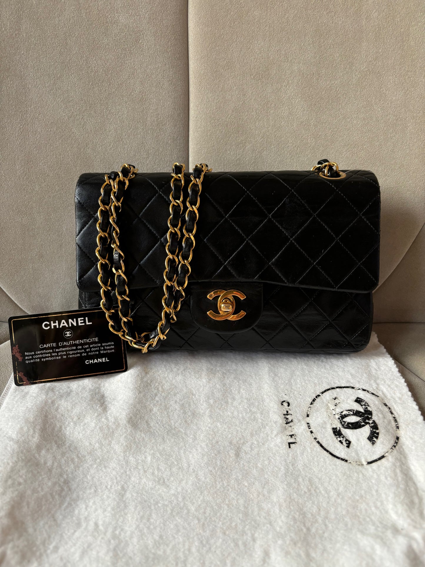 CHANEL Sac Timeless Classic 23