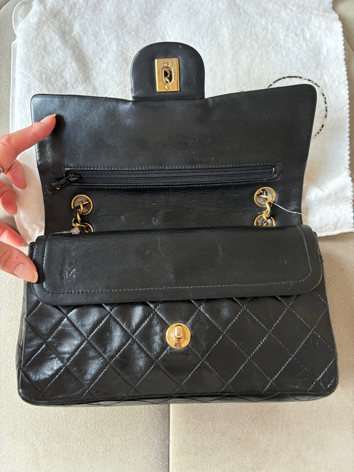 CHANEL Sac Timeless Classic 23