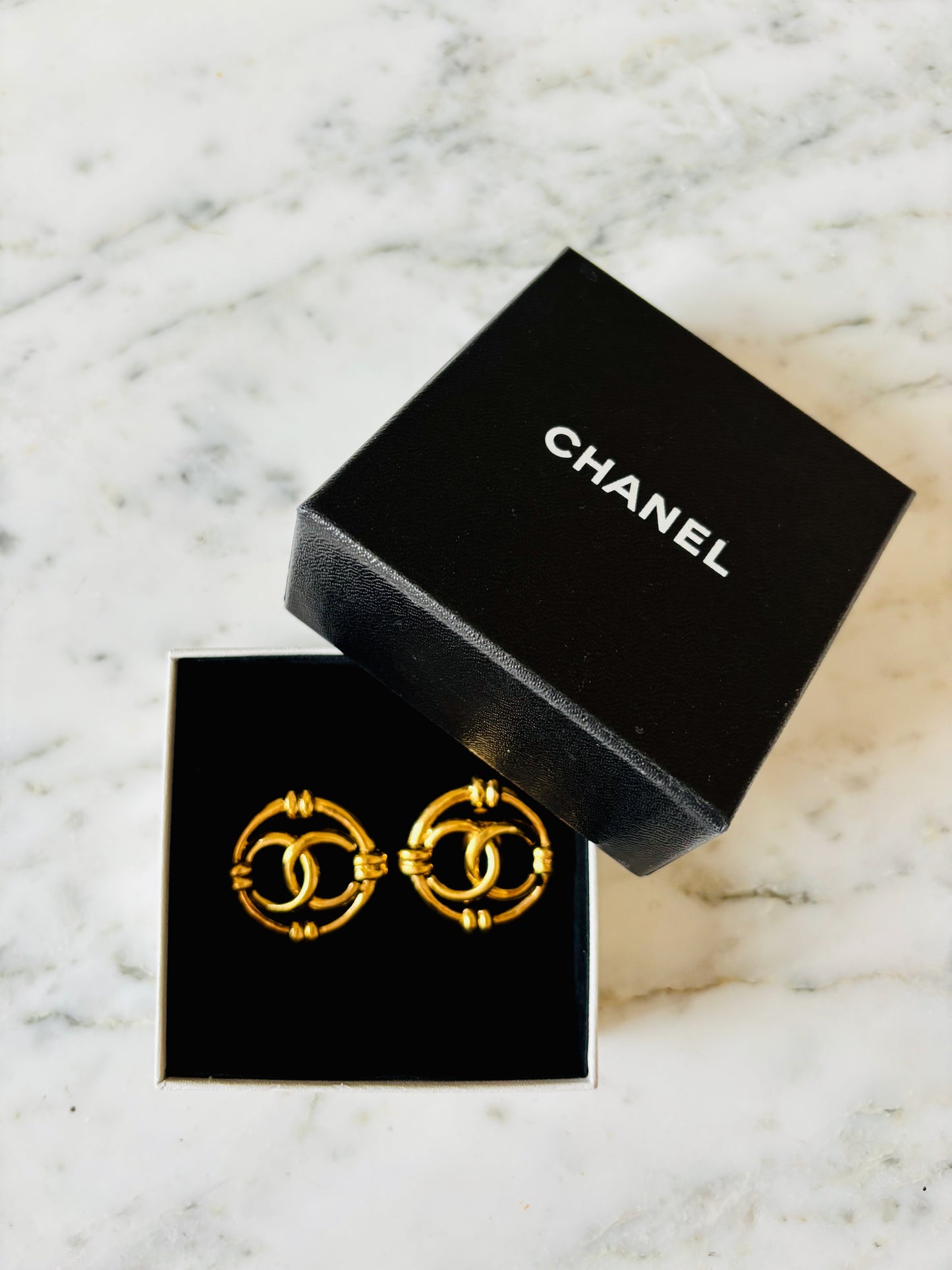 CHANEL Boucles d'oreilles