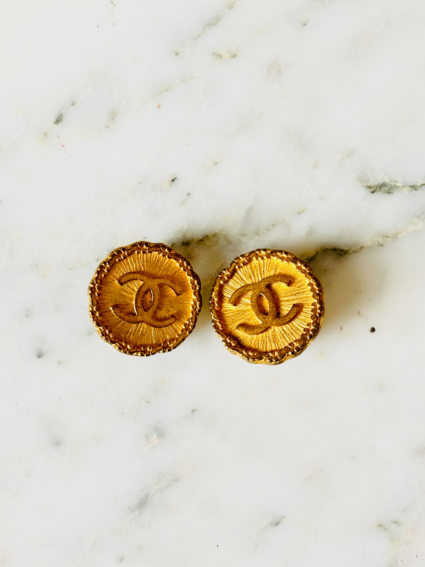 CHANEL Boucles d’oreilles 1995