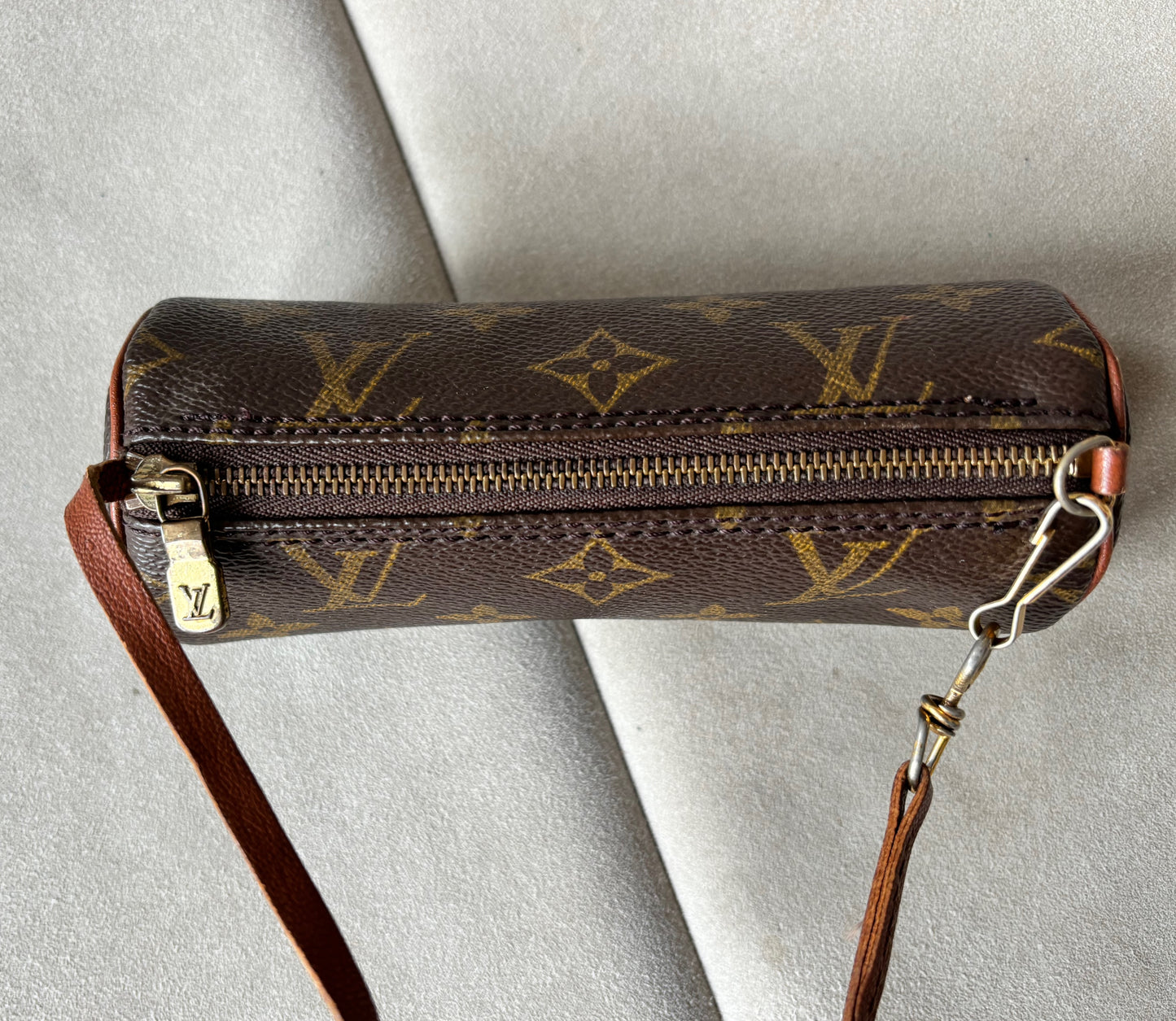 LOUIS VUITTON Sac Papillon
