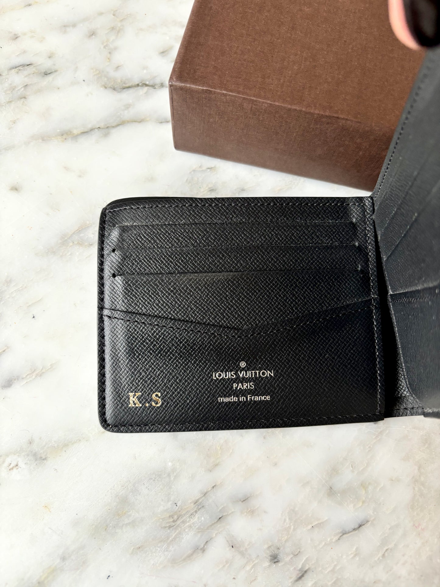 LOUIS VUITTON Porte-cartes multiple