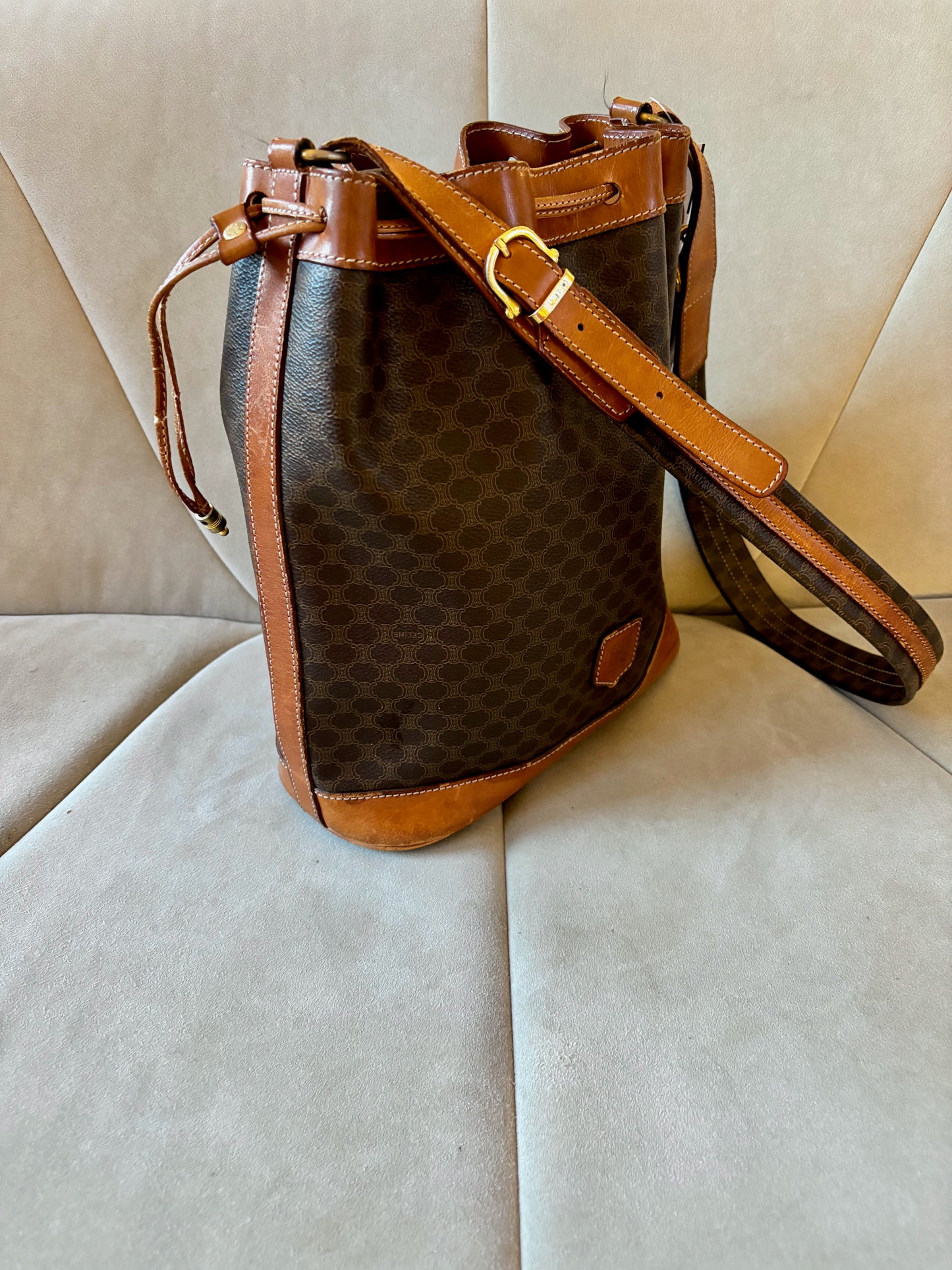 CÉLINE Sac Seau triomphe