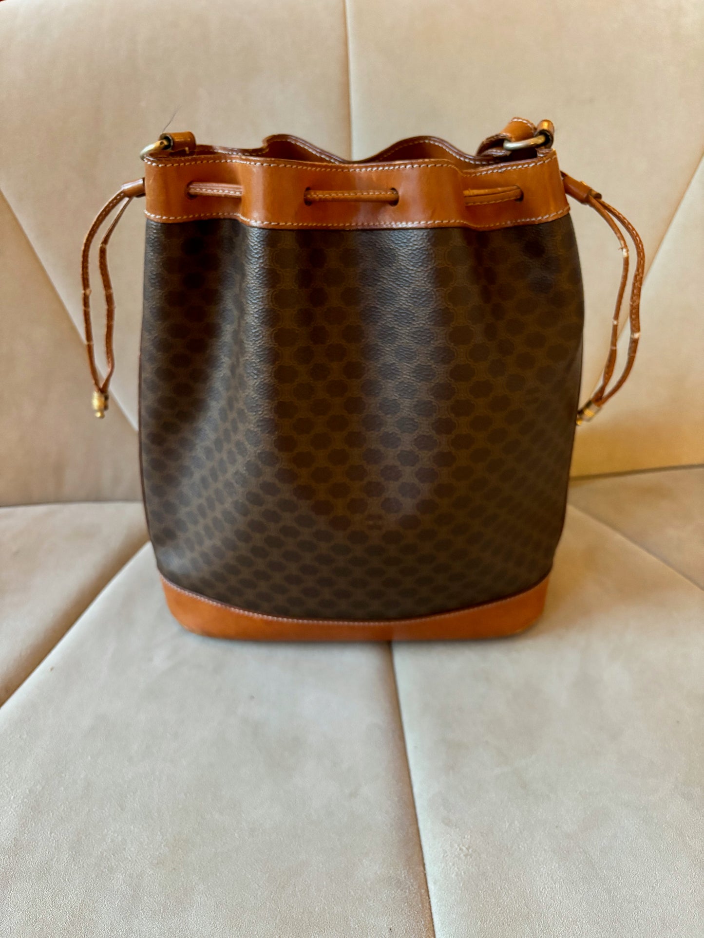CÉLINE Sac Seau triomphe