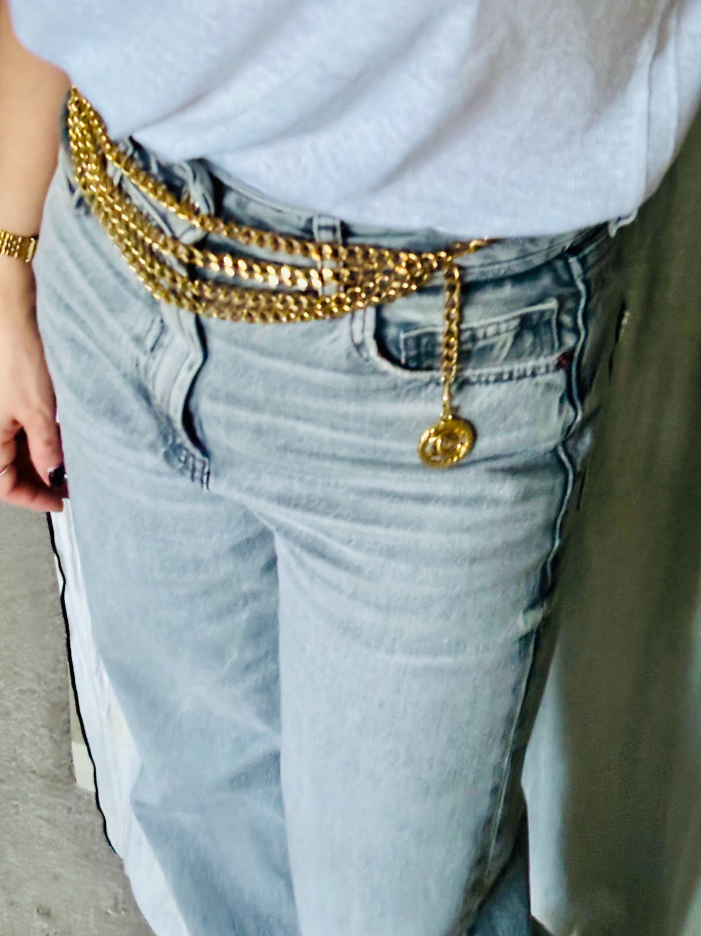 CHANEL Ceinture triple chaîne