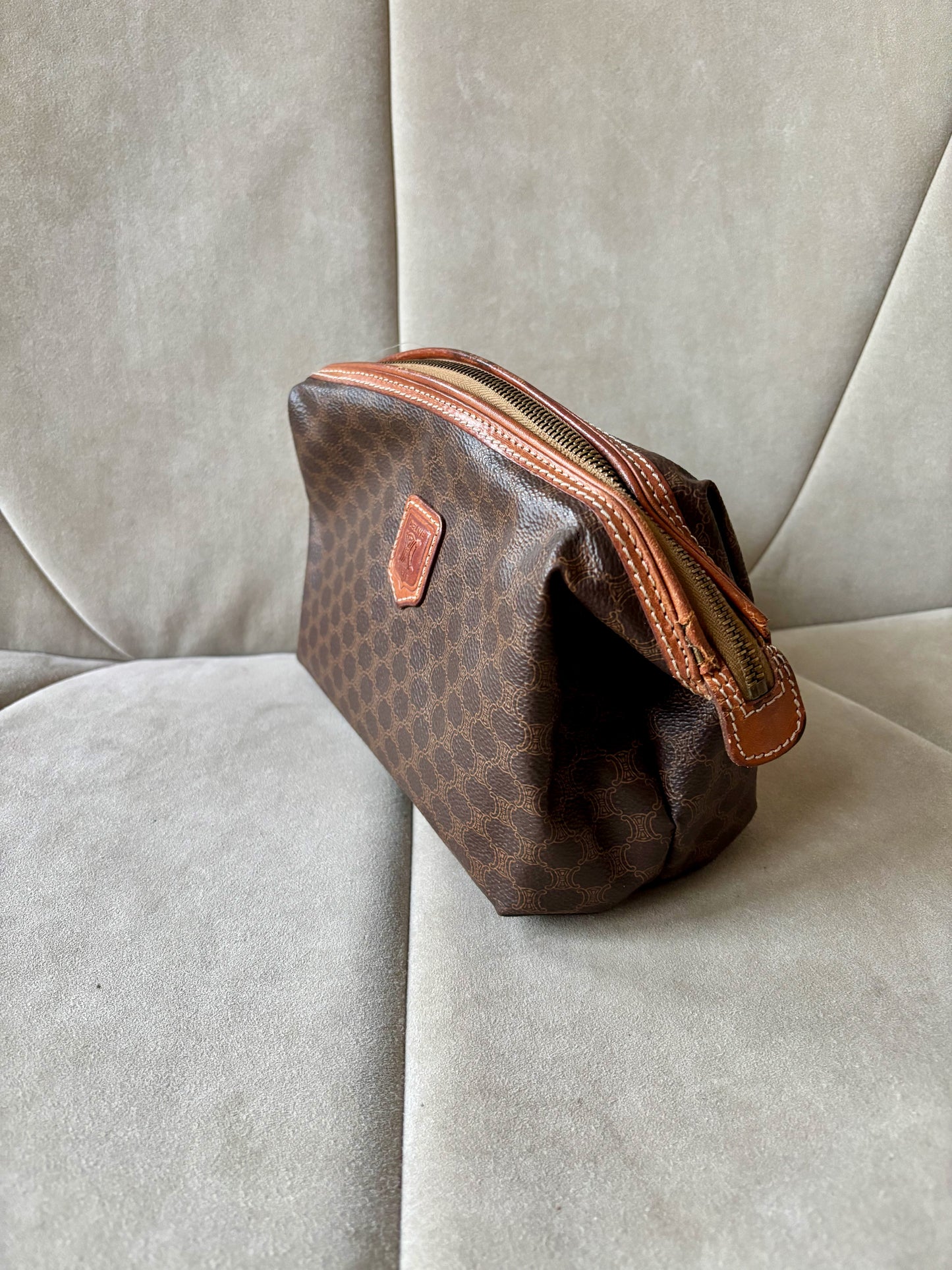 CÉLINE pochette Triomphe
