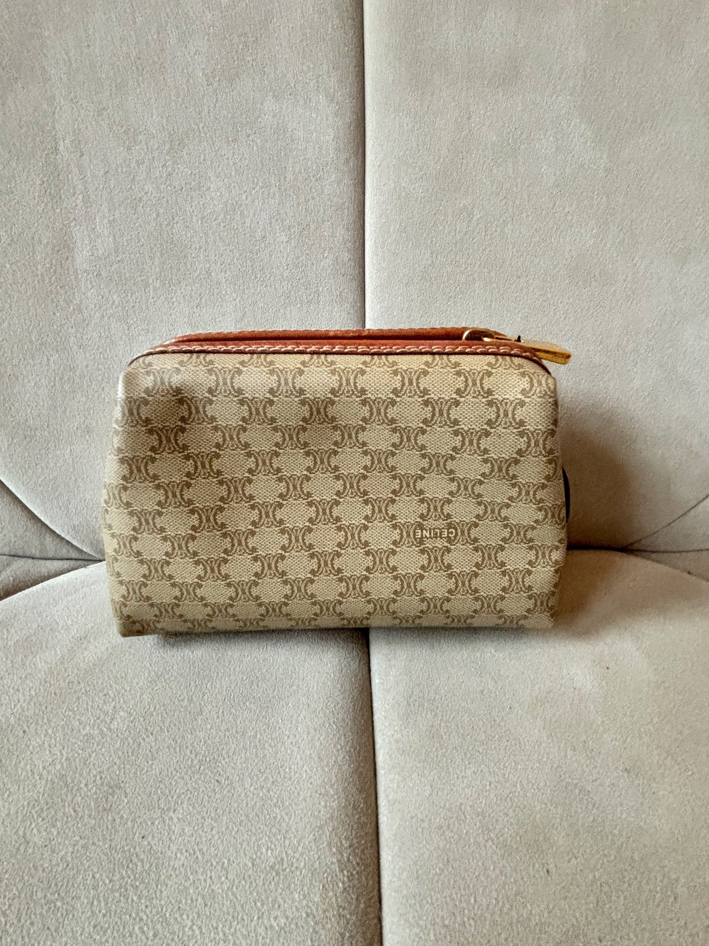 CÉLINE Pochette Triomphe