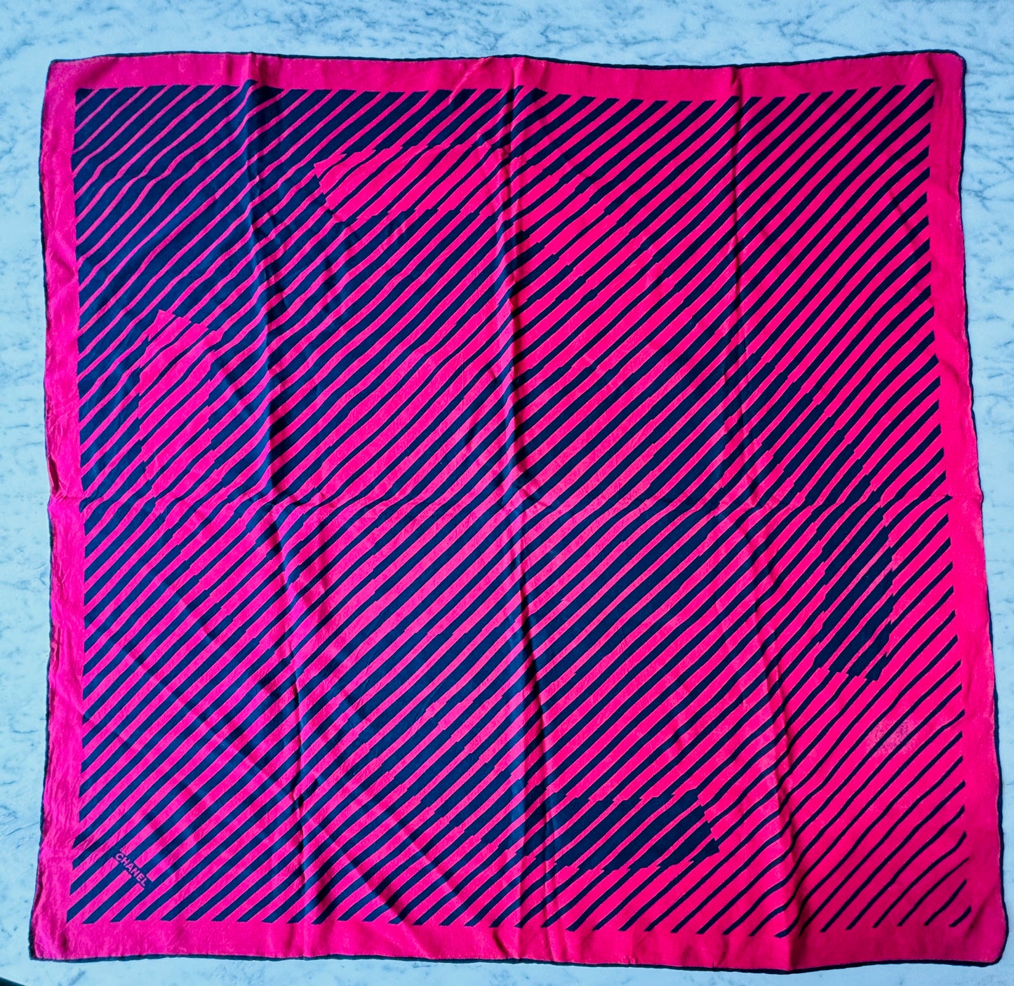 CHANEL Foulard en soie