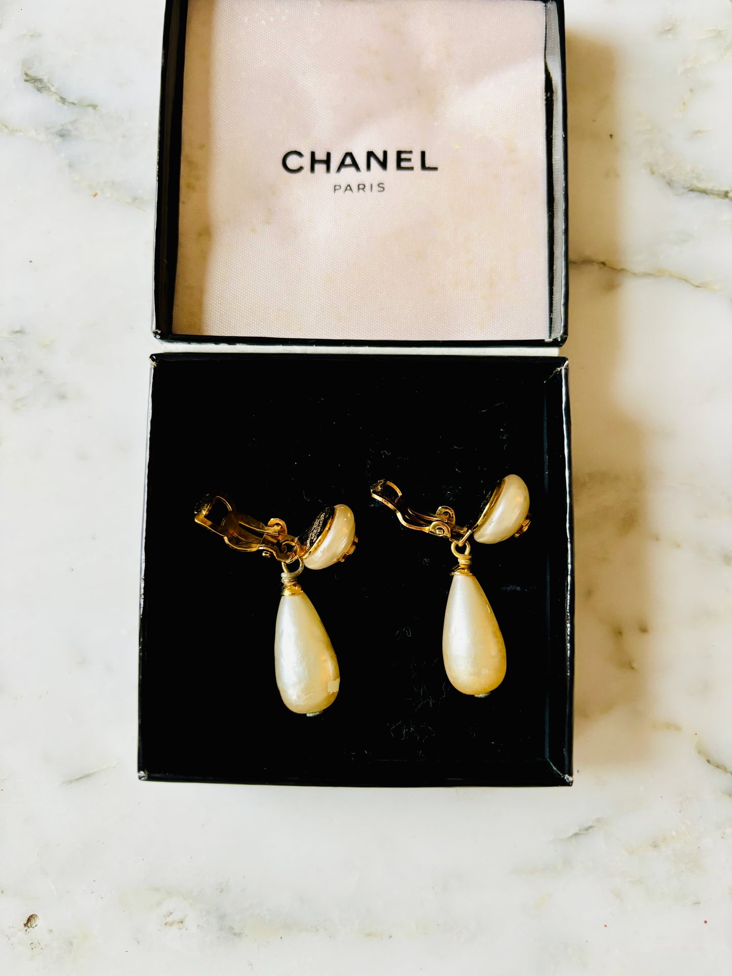 CHANEL Boucles d'oreilles