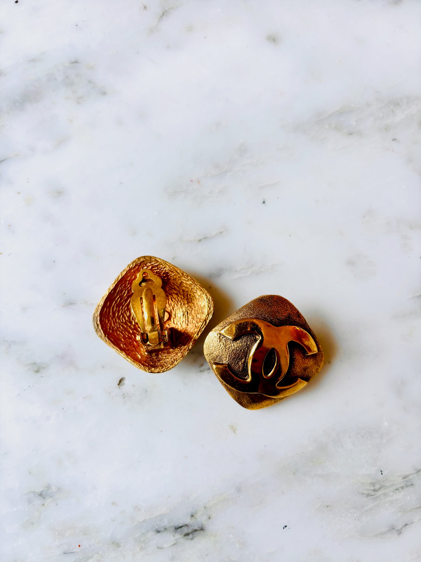 CHANEL Boucles d'oreilles