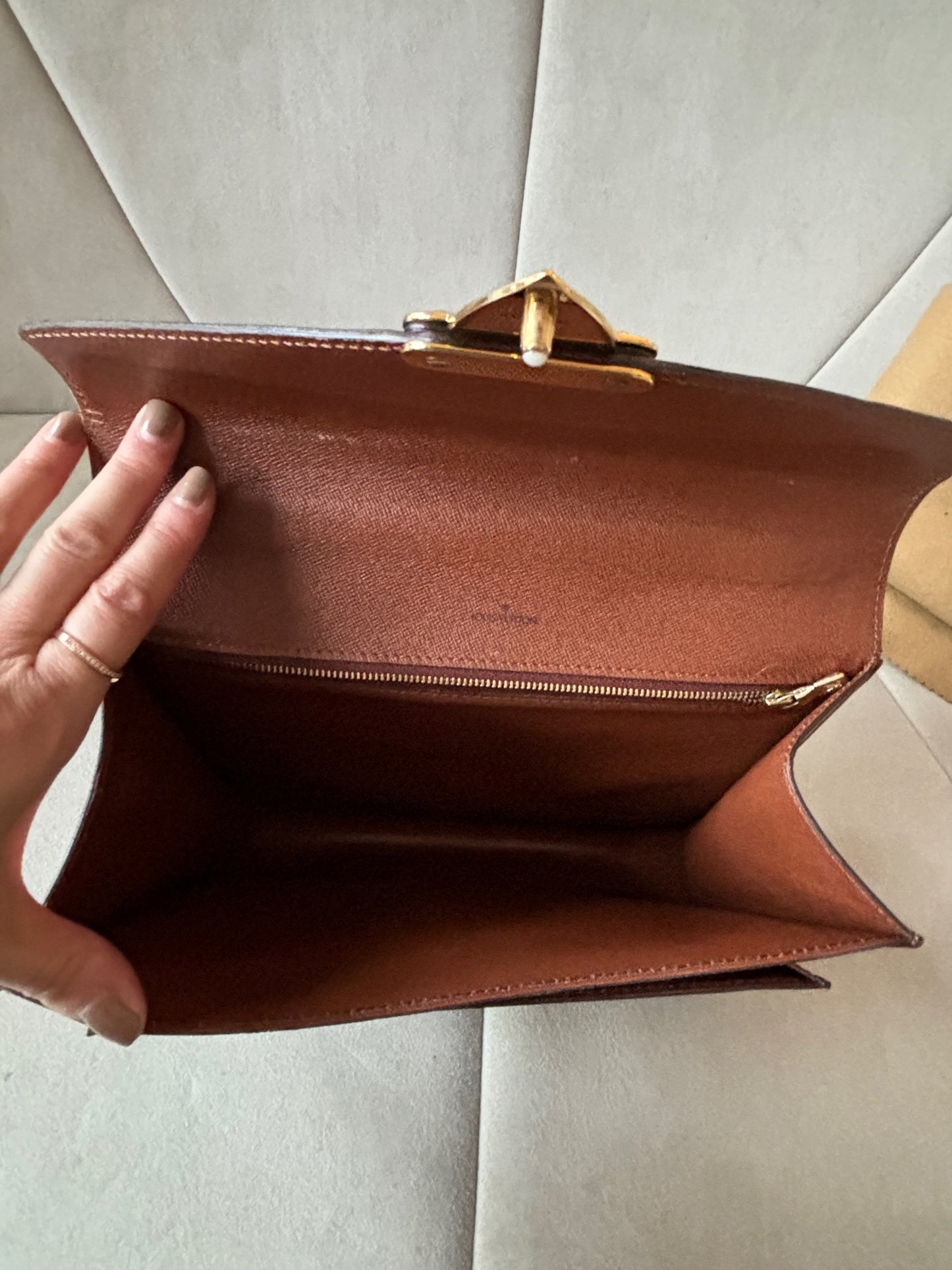 LOUIS VUITTON Sac Monceau