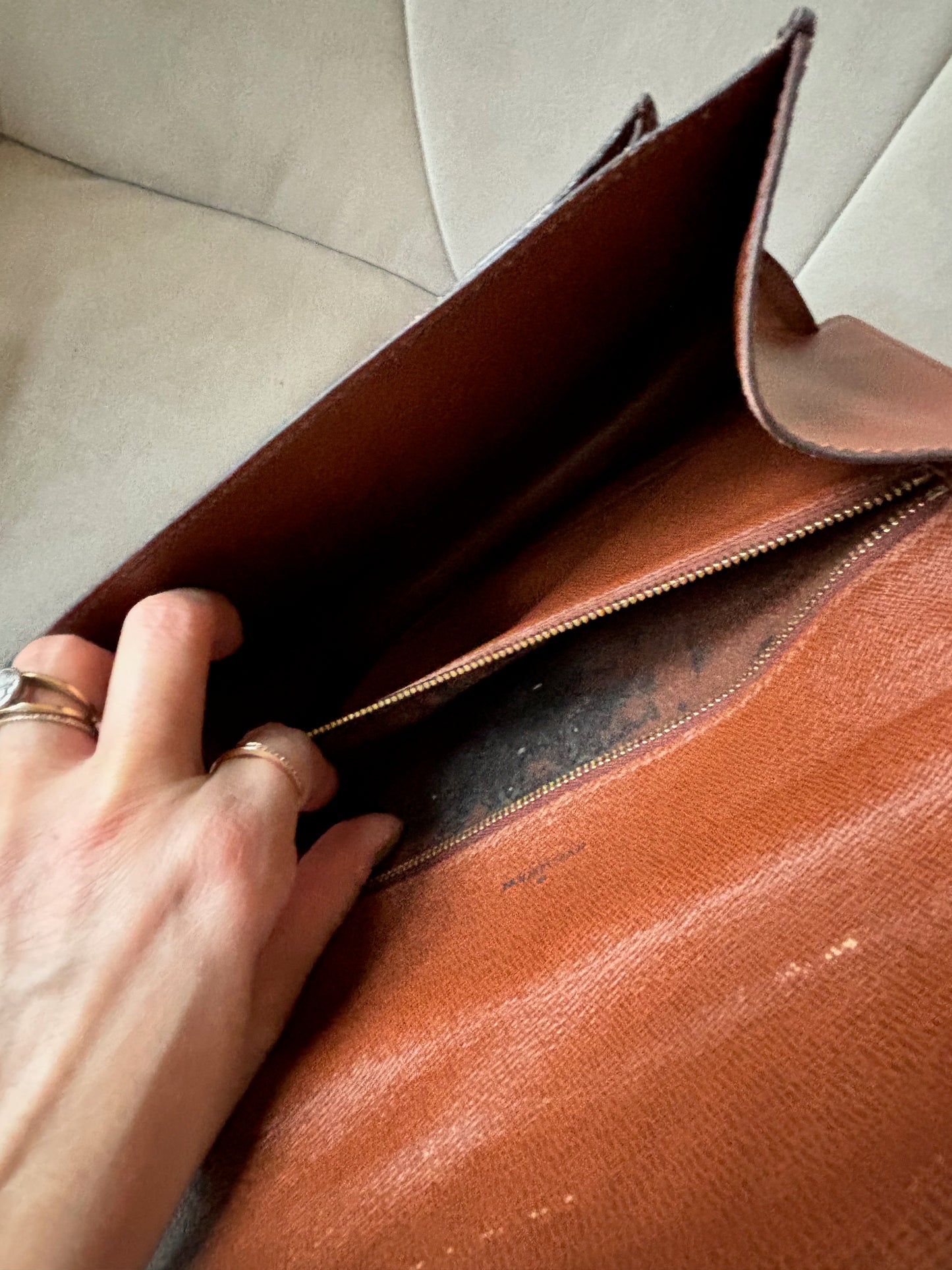 LOUIS VUITTON Sac Monceau