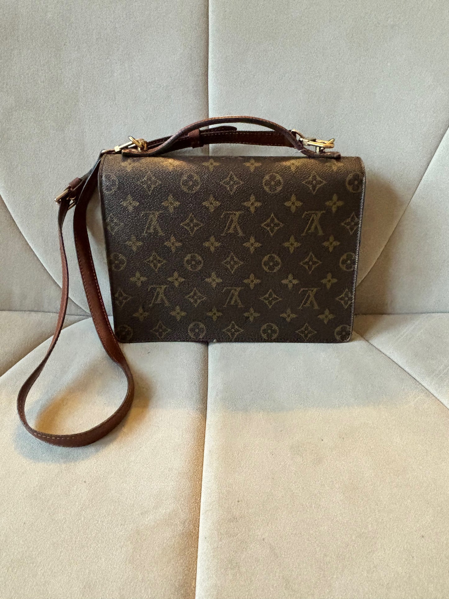 LOUIS VUITTON Sac Monceau