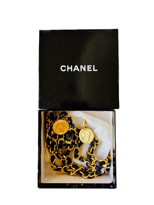 CHANEL Ceinture multi-rangs 1984