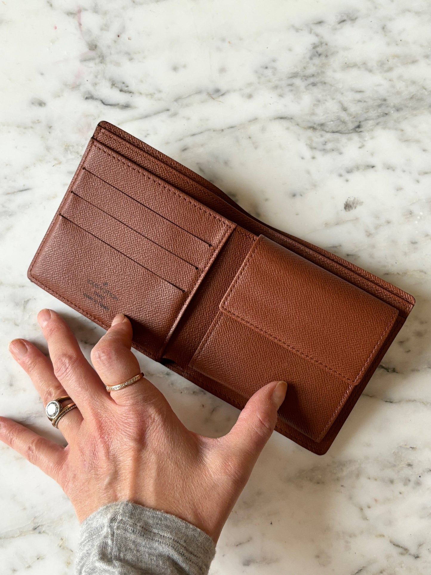 LOUIS VUITTON Portefeuille